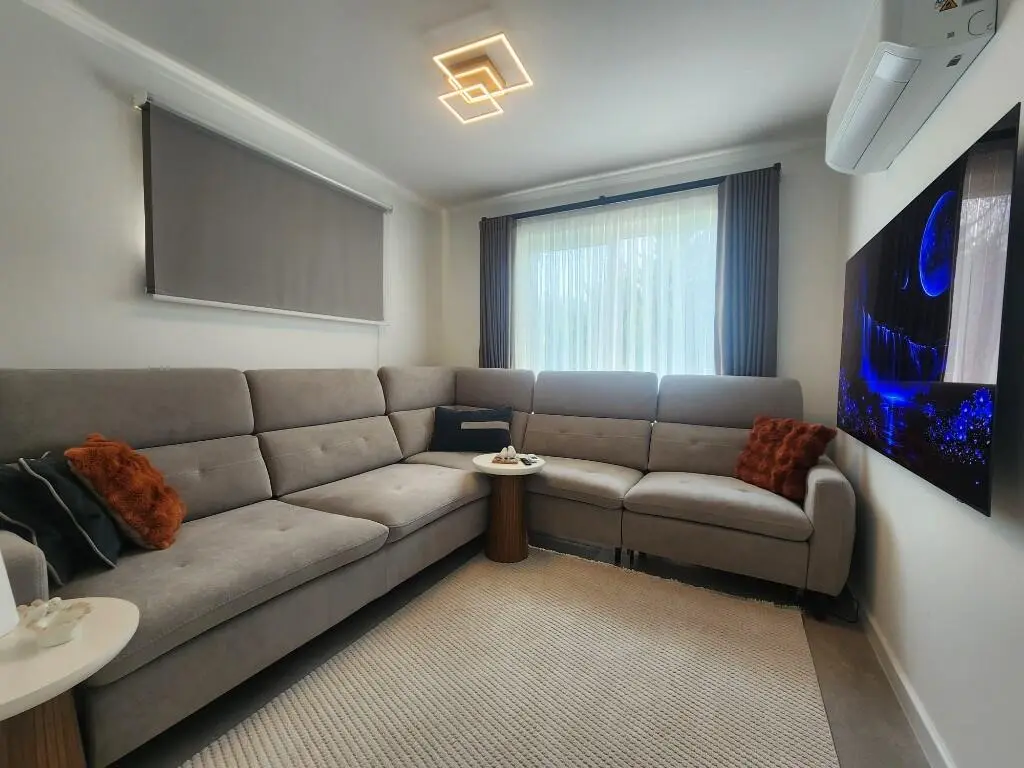 Spacious room